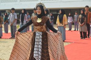 Hari Batik Nasional